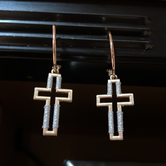 Gold and silver cross hoop earrings - Picture 2 of 2
